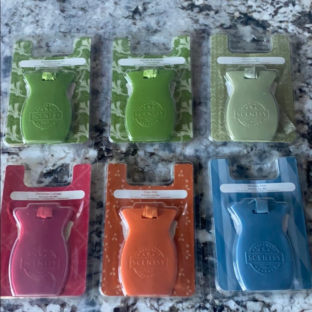 6 Scentsy car fresheners